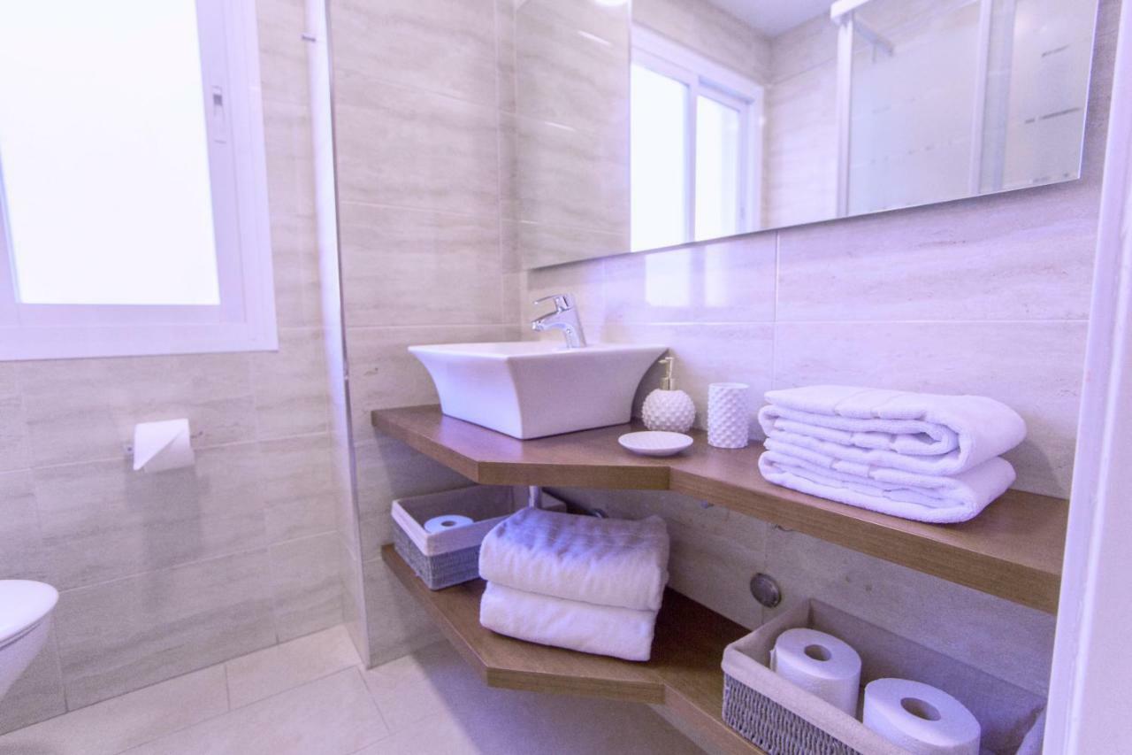 Apartamento Malaga Beach المظهر الخارجي الصورة